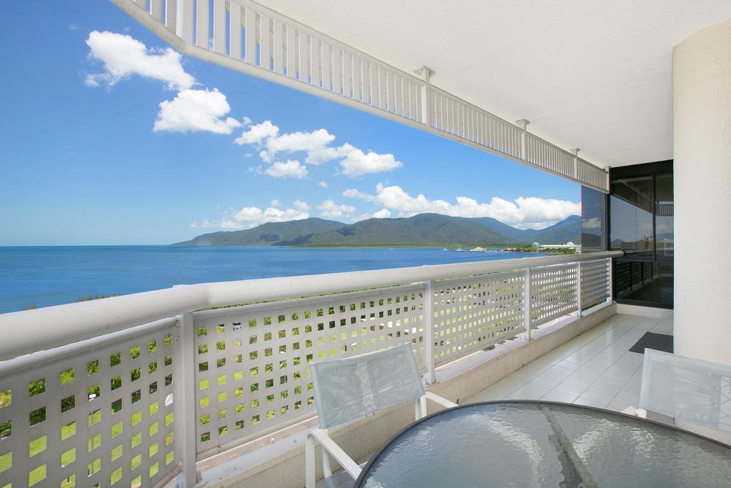 Cairns Ocean View Apartment Buitenkant foto